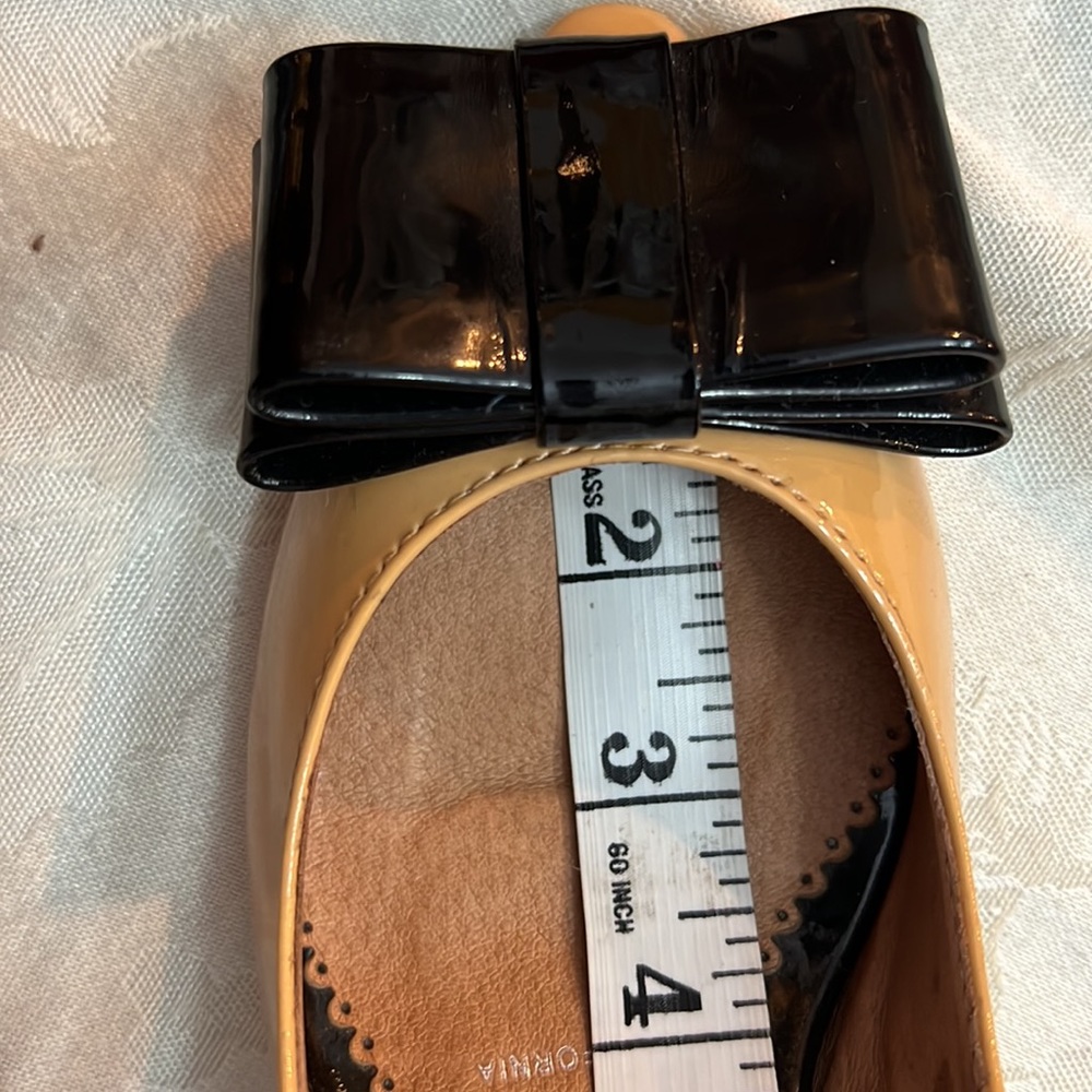 Jeffrey Campbell Ibiza Situation bow heels
Narrow fit
New without tag
Never worn - Picture 9 of 11
